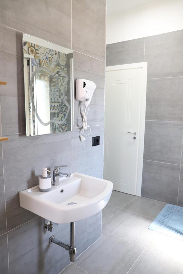 Apartamento Tea Residence, Gjiri I Lalzit