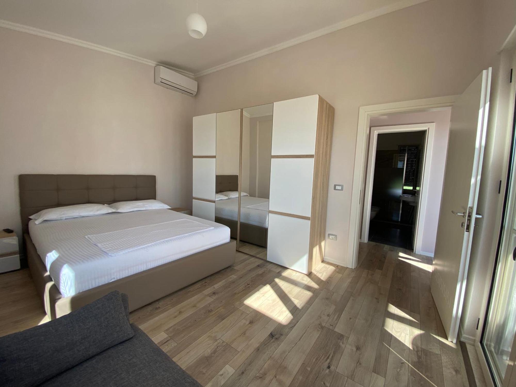 Tea Residence, Gjiri I Lalzit Apartamento